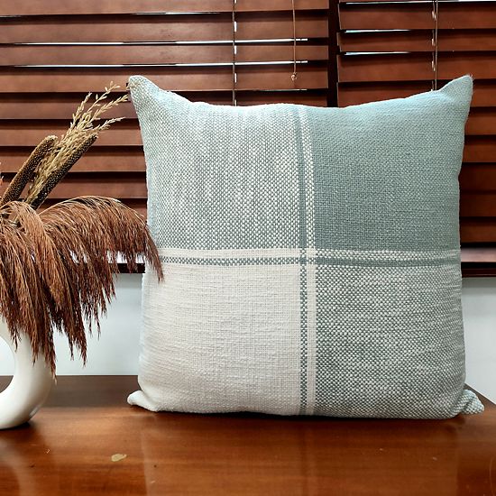  Sonoma Goods For Life® Chunky Woven Plaid Pillow
