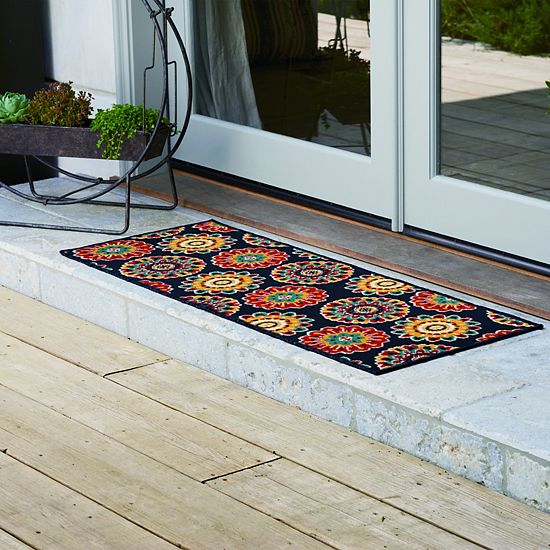  Sonoma Goods For Life® Floral Medallion Indoor / Outdoor Area Or Throw Rug